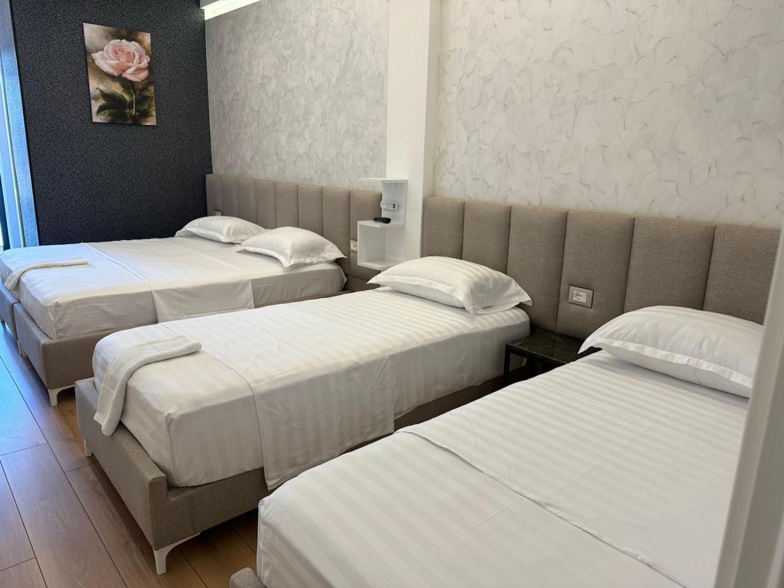 Hotel Europa Krujë Extérieur photo