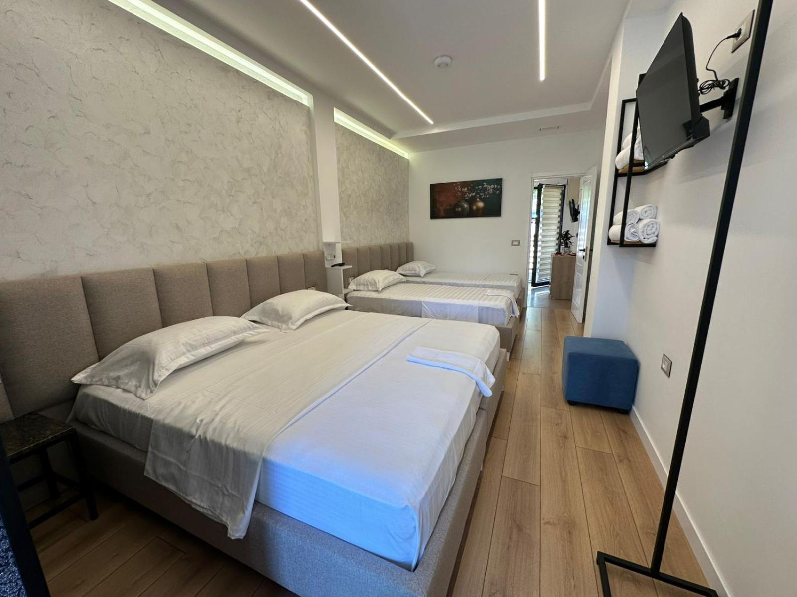 Hotel Europa Krujë Extérieur photo